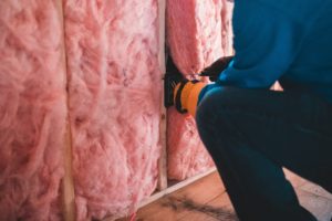 installing fiberglass batt insulation